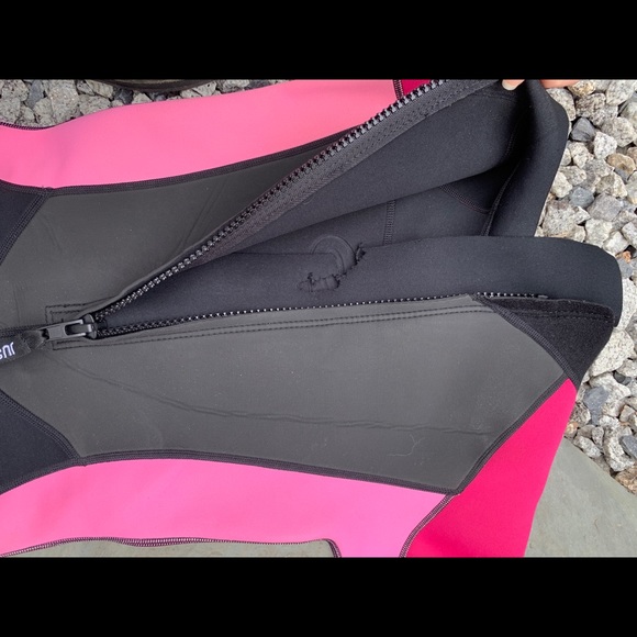 Junior girls wetsuit - Picture 3 of 10